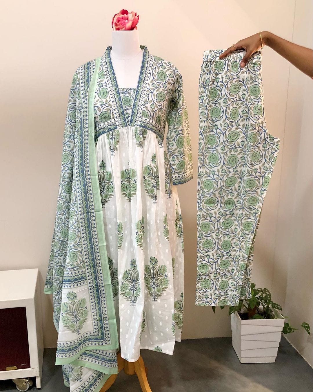 MT Designer Pure Cotton Printed Kurti With Bottom Dupatta Wholesale Price In Surat
